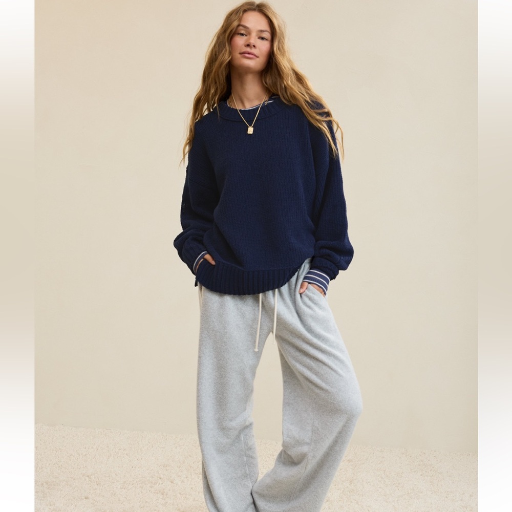 Aerie like candy crew sweater